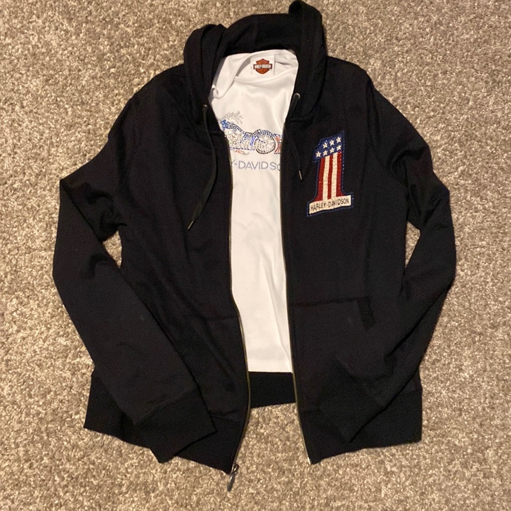 Women’s XL Harley-Davidson shirt set